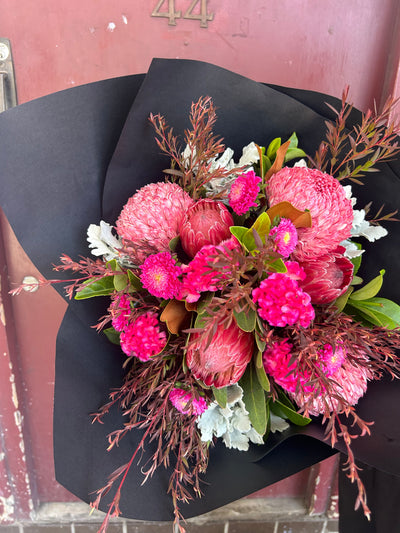 Pink toned native and floral bouquet