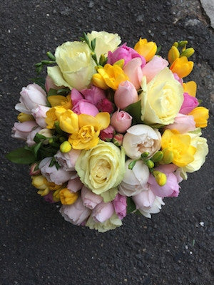 Posy of Soft Citrus Tones