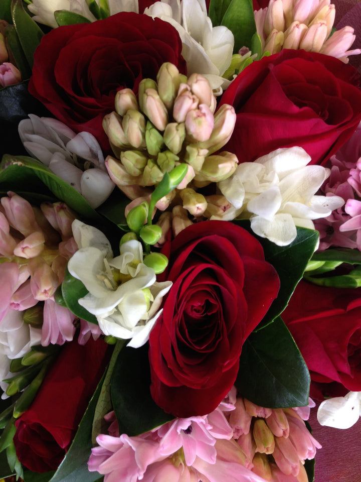 Flower Posy Bouquet Romantic and Pretty Flower Posy Bouquet